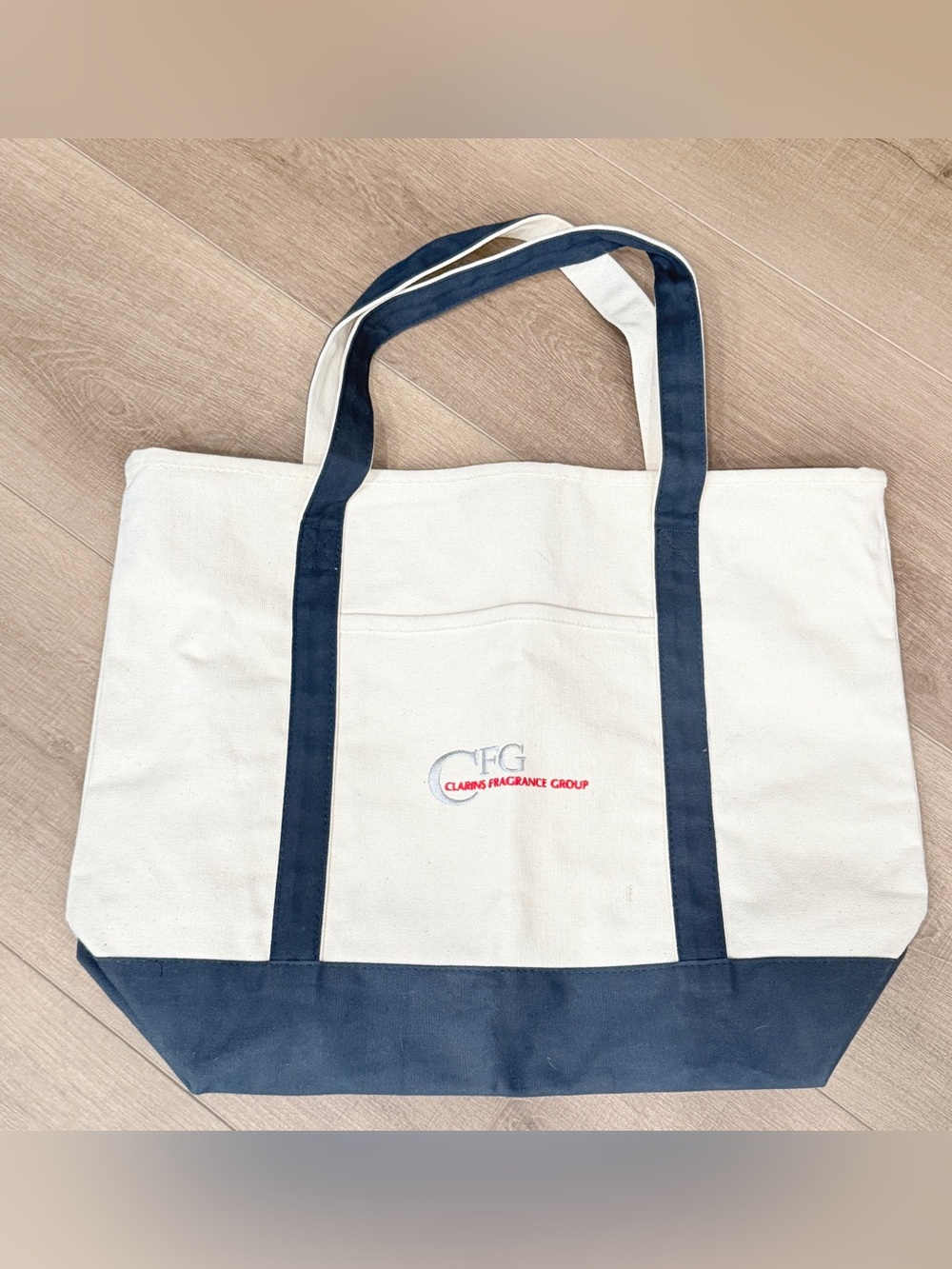 Clarins‎ Tote Bag Cream & Navy Large Canvas Zip Closure 15x20” Front Pocket